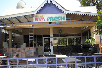 Hot and Fresh - 136 Rte de Freres, Port-au-Prince 6120, Haiti