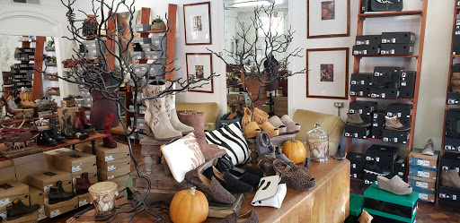 Shoe Store «Good for The SOLE Shoes & Accessories», reviews and photos, 728 Saluda Ave, Columbia, SC 29205, USA