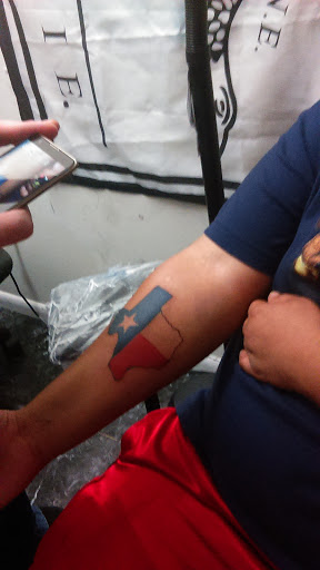 Explore tattoo outline ideas for women, creative tattoo ideas in Jonesboro, available at Immortal Ink