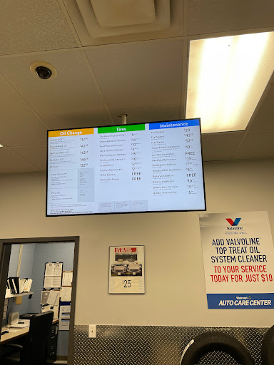 Department Store «Walmart Supercenter», reviews and photos, 100 THF Blvd, Chesterfield, MO 63005, USA