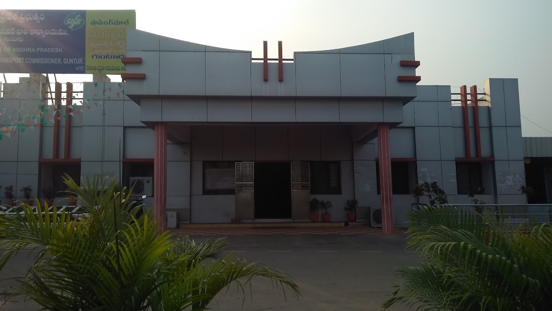 Daksinya