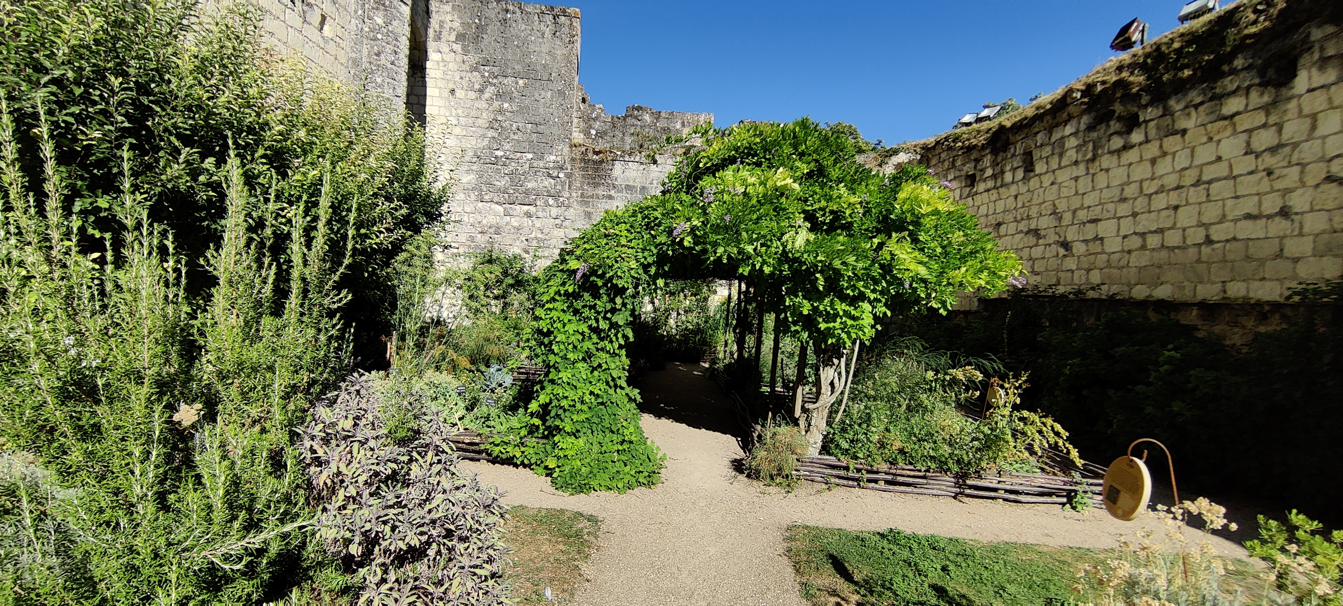 Photo n° 40 de l'avis de CHRISTIAN.A fait le 05/08/2022 à 19:13