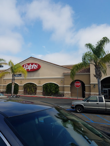 Grocery Store «Ralphs», reviews and photos, 659 E Palomar St, Chula Vista, CA 91911, USA