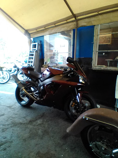 Motorcycle Shop «M & C Motorcycle Shop», reviews and photos, 901 1/2 E 4th St, Long Beach, CA 90802, USA