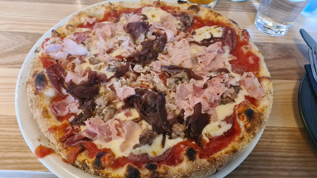 Passo Pizza Pasta Caffe' - Restaurant