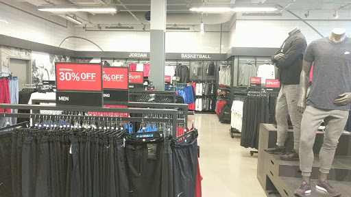 Sportswear Store «Nike», reviews and photos, 1261 Woodward Ave, Detroit, MI 48226, USA