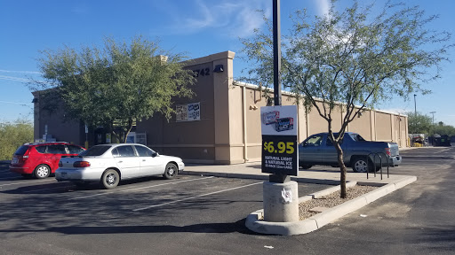 Discount Store «Dollar General», reviews and photos, 1742 W Ruthrauff Rd, Tucson, AZ 85705, USA