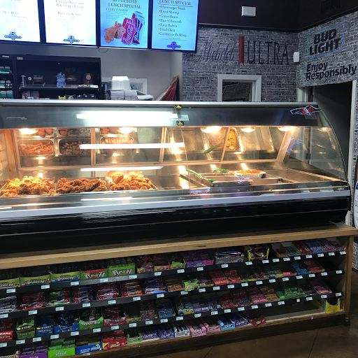 Wine Store «F & G Beverages», reviews and photos, 1707 Washington St, Vicksburg, MS 39180, USA