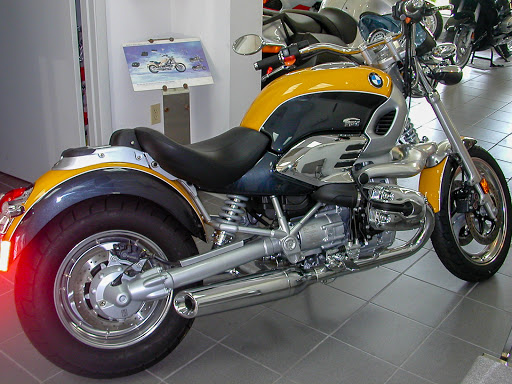 BMW Motorcycle Dealer «BMW Motorcycles Fort Lauderdale», reviews and photos, 4201 Peters Rd, Plantation, FL 33317, USA