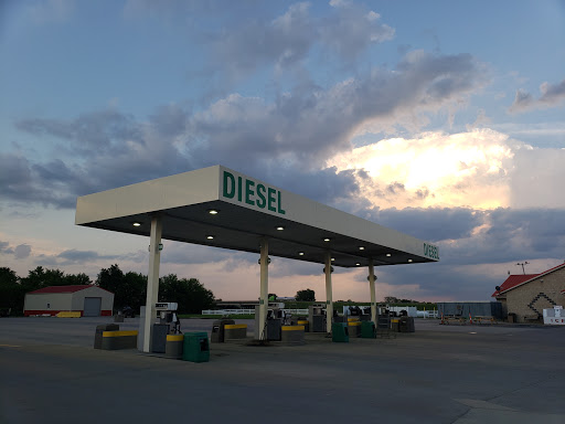 Truck Stop «Ainsworth 4 Corners Fuel», reviews and photos, 3112 IA-92, Ainsworth, IA 52201, USA