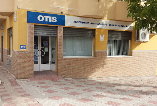 Otis en Estepona