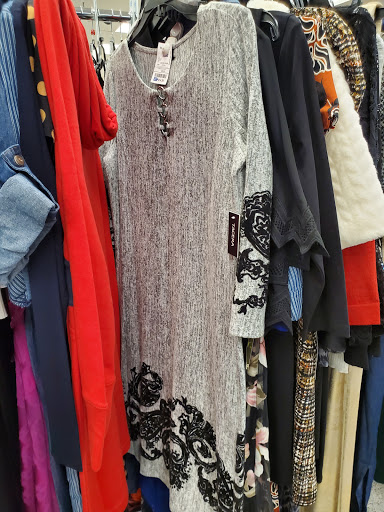 Clothing Store «Ross Dress for Less», reviews and photos, 4107 Portsmouth Blvd, Chesapeake, VA 23321, USA