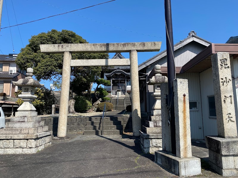 中須神社