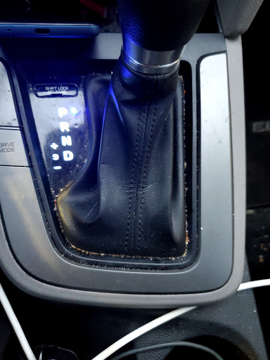 Car Wash «Simoniz Car Wash», reviews and photos, 2502 W Davis St, Conroe, TX 77304, USA