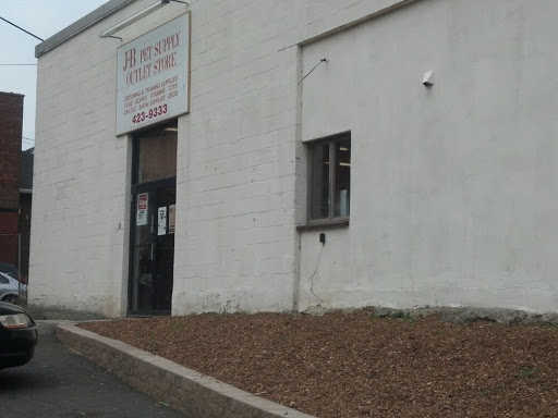 Pet Supply Store «J-B Pet Supplies - Hawthorne», reviews and photos, 289 Wagaraw Rd, Hawthorne, NJ 07506, USA