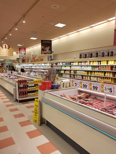 Grocery Store «Market Basket», reviews and photos, 310 Mishawum Rd, Woburn, MA 01801, USA