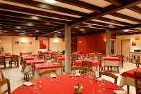 Atmosphère du Restaurant Hôtel de la Paix à Saint-Palais - n°1