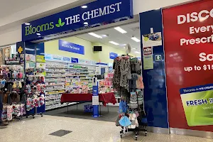 Blooms The Chemist image