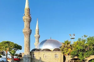 Belek Mosque image