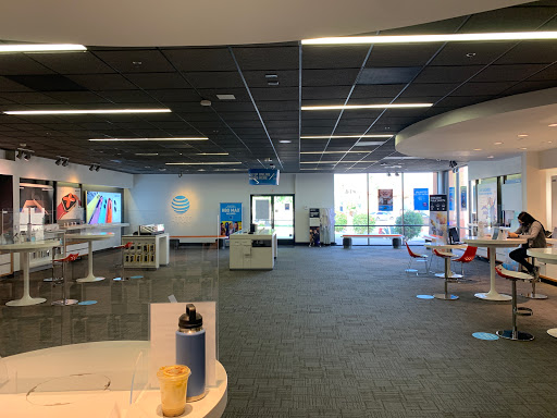 Cell Phone Store «AT&T», reviews and photos, 78982 CA-111 #1a, La Quinta, CA 92253, USA