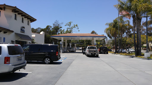 The Point Market at Coast Village Chevron en Santa Barbara