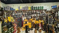 Columbus Pet Supplies - Car repair in Columbus, NJ, Trenton - Rated 2.7/5