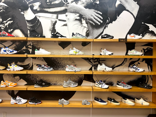 Shoe Store «Undefeated Santa Monica», reviews and photos, 2654 Main St # B, Santa Monica, CA 90405, USA