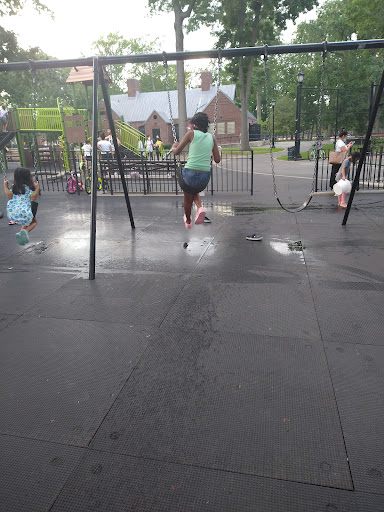 Park «Bowne Park», reviews and photos, 156-17 29th Ave, Flushing, NY 11354, USA