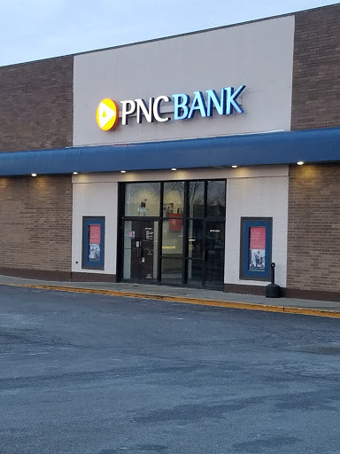 Tire Shop «Firestone Complete Auto Care», reviews and photos, 4580 Great Northern Blvd, North Olmsted, OH 44070, USA