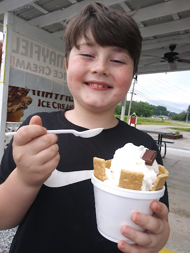 Ice Cream Shop «Chunky Monkey Ice Cream Shop», reviews and photos, 139 Little Senator Cir, Clinton, TN 37716, USA