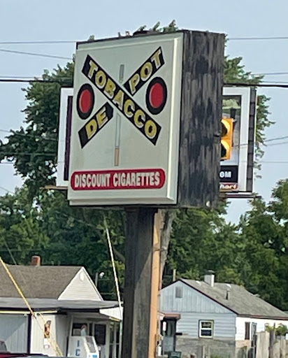 Tobacco Shop «Discount Tobacco», reviews and photos, 2117 W 8th St, Muncie, IN 47302, USA