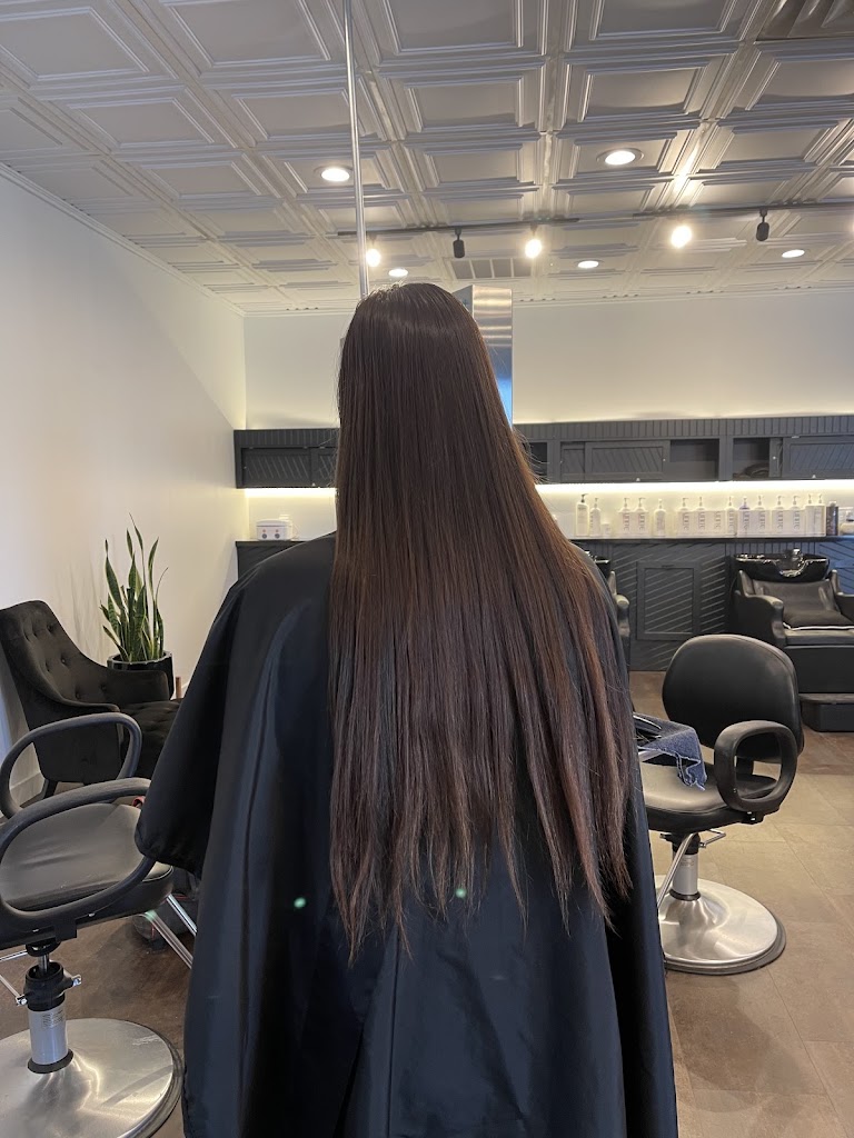 Glow Salon & Spa 16601