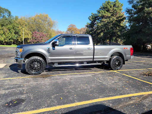 Tire Shop «Discount Tire», reviews and photos, 42990 Grand River Ave, Novi, MI 48375, USA