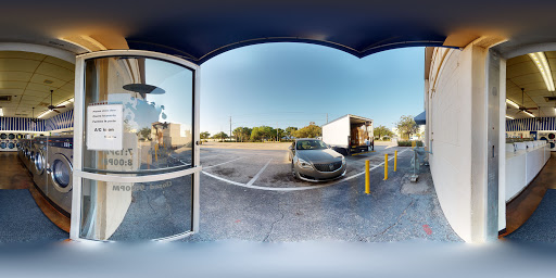 Laundromat «Sunshine Coin Laundry», reviews and photos, 485 21st St, Vero Beach, FL 32960, USA