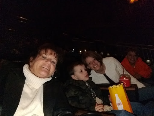 Movie Theater «Regal Cinemas Harbour View Grande 16», reviews and photos, 5860 Harbour View Blvd, Suffolk, VA 23435, USA