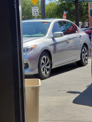 Car Detailing Service «Miamis Auto Detailing», reviews and photos, 1739 S Gaffey St, San Pedro, CA 90731, USA