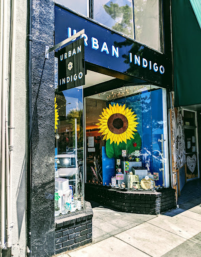Jewelry Store «Urban Indigo», reviews and photos, 3339 Lakeshore Ave, Oakland, CA 94610, USA