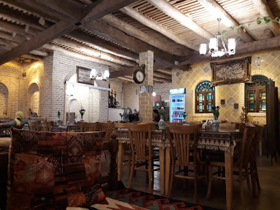 Shadqoli Khan traditional restaurant - JVPM+XFG, Qom, Qom Province, Iran