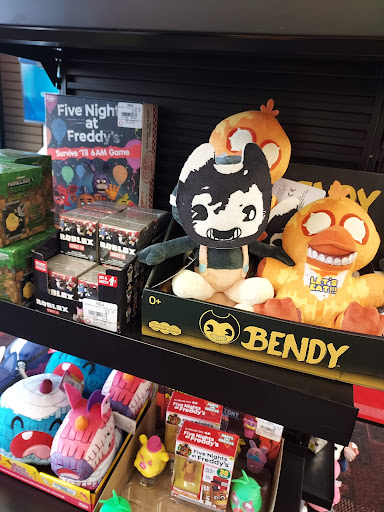 Video Game Store «GameStop», reviews and photos, 30042 Grand River Ave, Farmington Hills, MI 48336, USA