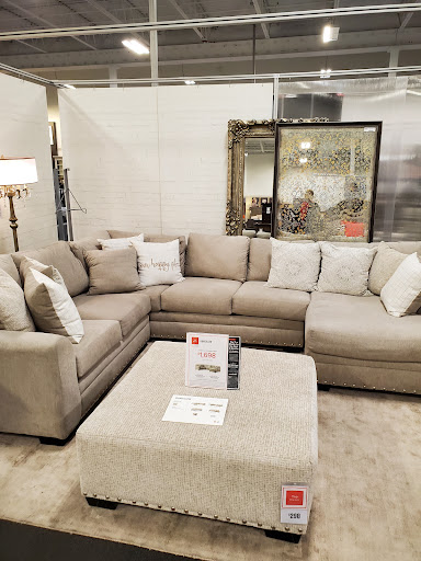 Furniture Store «Value City Furniture», reviews and photos, 94 W Kemper Rd, Springdale, OH 45246, USA