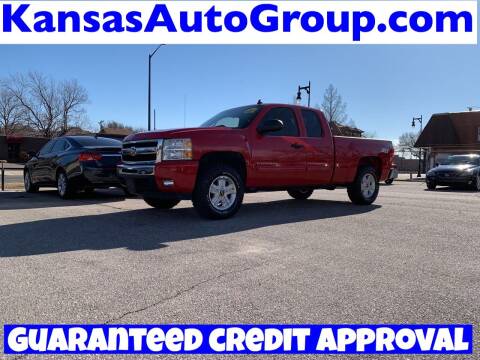 Used Car Dealer «Kansas Auto Group», reviews and photos, 921 S Broadway St, Wichita, KS 67211, USA