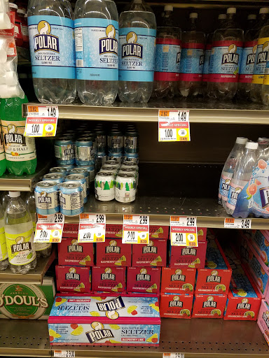 Supermarket «Roche Bros. West Roxbury», reviews and photos, 1800 Centre St, West Roxbury, MA 02132, USA