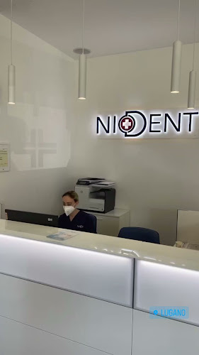 Rezensionen über Studio dentistico NioDent in Lugano - Zahnarzt