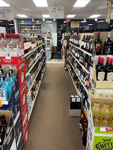 Wine Store «Port To Port Wines & Spirits», reviews and photos, 395 Fort Salonga Rd, Northport, NY 11768, USA
