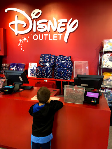 Toy Store «Disney Store», reviews and photos, 681 Leavesley Rd, Gilroy, CA 95020, USA