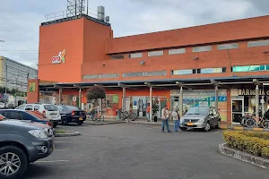 Centro Comercial El Trébol image