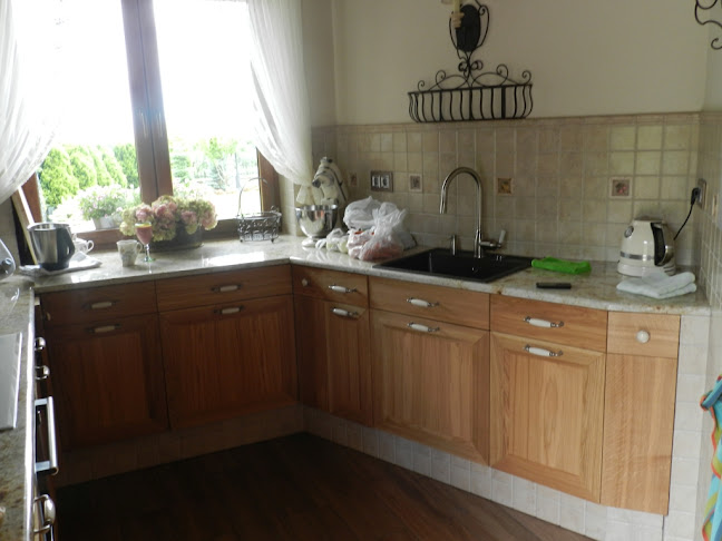 Wag Door - Okna i drzwi - Dostawca okien