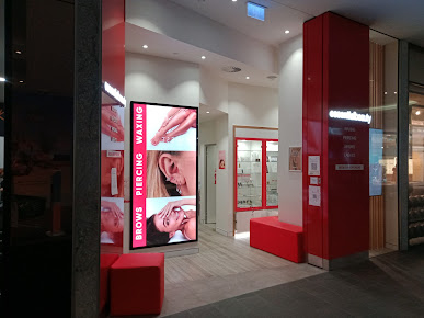 الجمال الأساسي Karrinyup - Essential Beauty Karrinyup