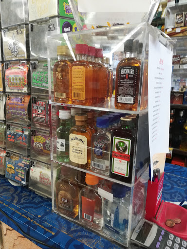 Liquor Store «Thrifty Discount Liquor & Wines #5», reviews and photos, 3101 W Bert Kouns Industrial Loop, Shreveport, LA 71118, USA