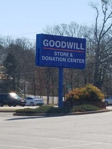 Thrift Store «Goodwill of North Georgia: West Athens Store, Career Center and Donation Center», reviews and photos, 3898 Atlanta Hwy, Bogart, GA 30622, USA